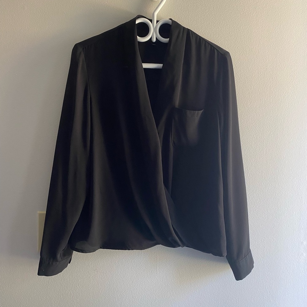 Topshop Faux Wrap Blouse. Size US 6. Black.